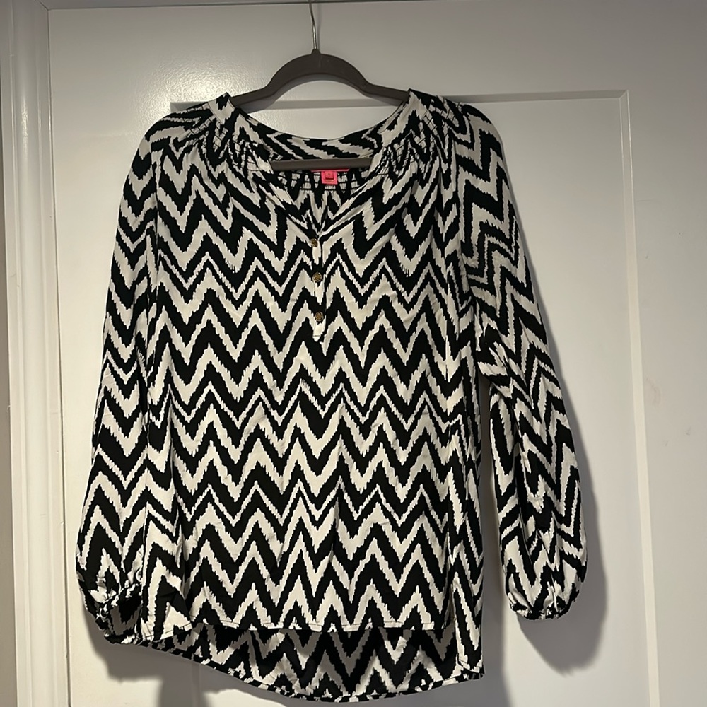 Lilly Pulitzer Elsa Get Your Chev On black white silk top